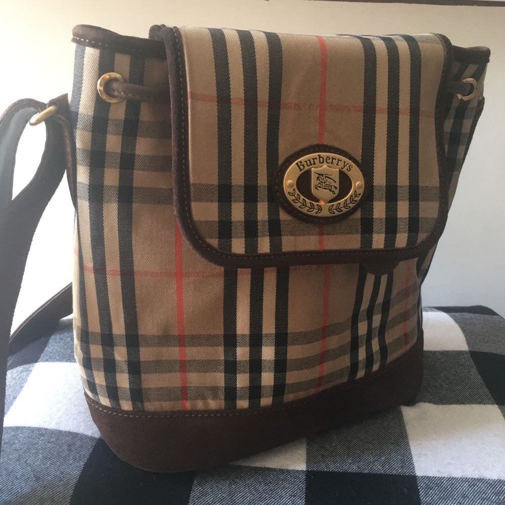 BURBERRYS SIDE STRAP PURSE OF LONDON VINTAGE